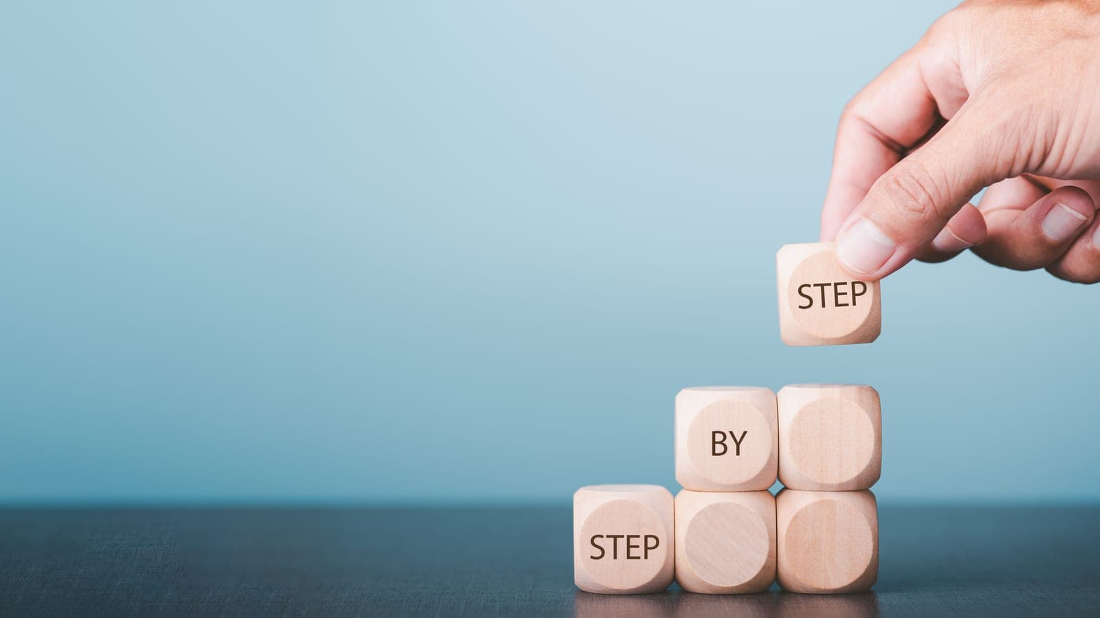 Wooden cubes spelling Step By Step